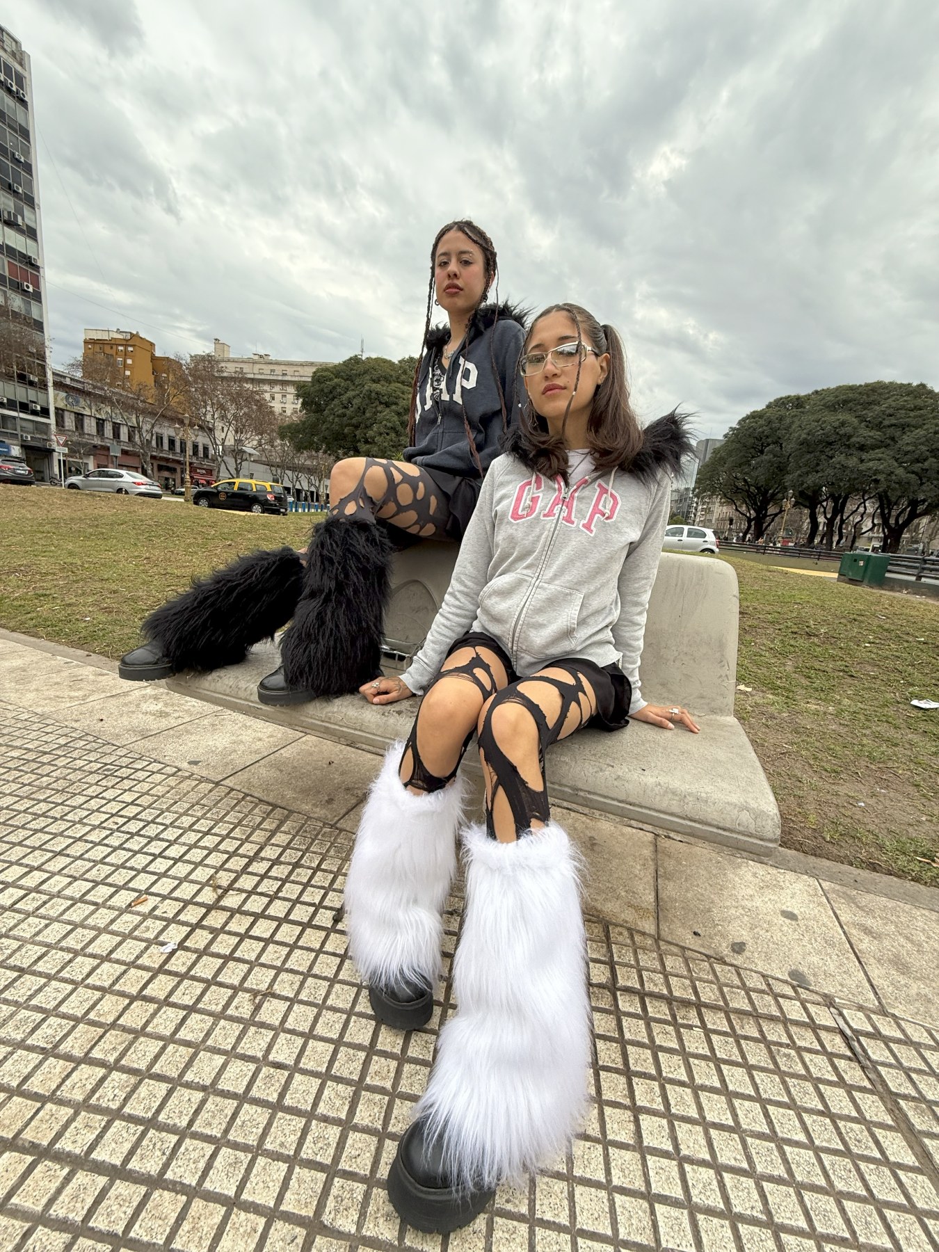 Editorial de moda en espacio público